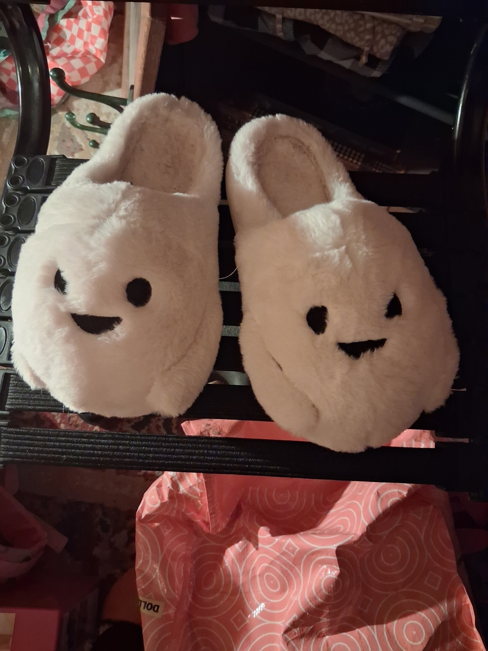 Plush White Smiley Face Slippers